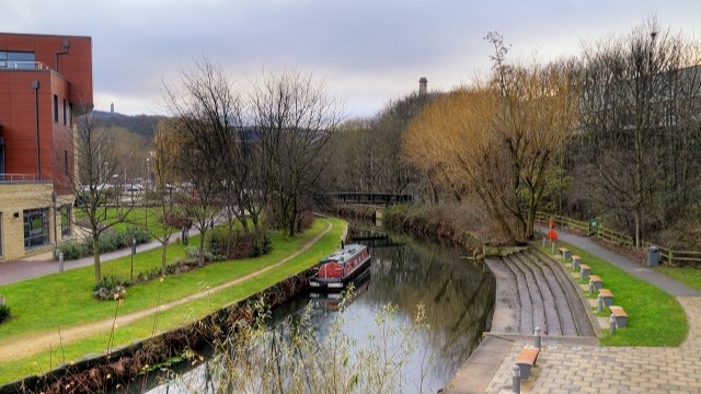 Canal steps